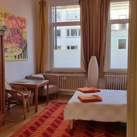 Studio- Kokon- Souterrain Apartment Bremen